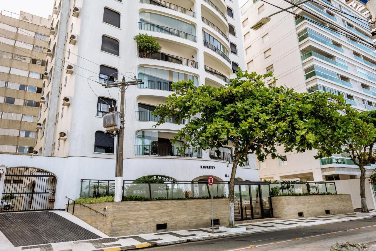 Frente Ao Mar Na Praia Das Asturias - Apto Completo Guaruja Bagian luar foto